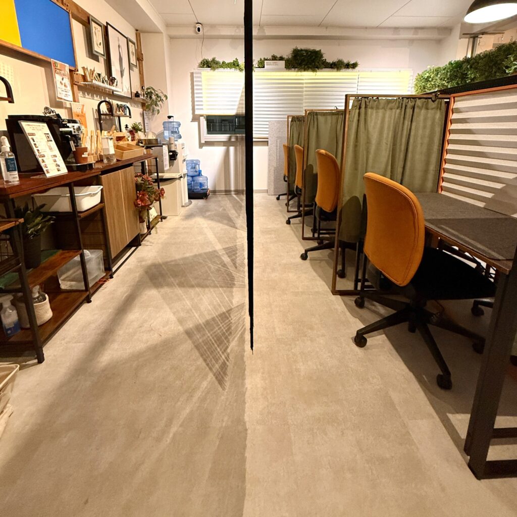 BE-CONのセルフカフェバー フリードリンク